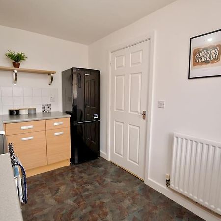 Highley'S Nest - Fully Furnished Gem, Free Private Parking, Sky Tv & Netflix Villa Coventry Exterior photo